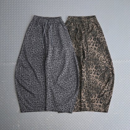 【10日以内お届け】レオパードバルーンスウェット L2204