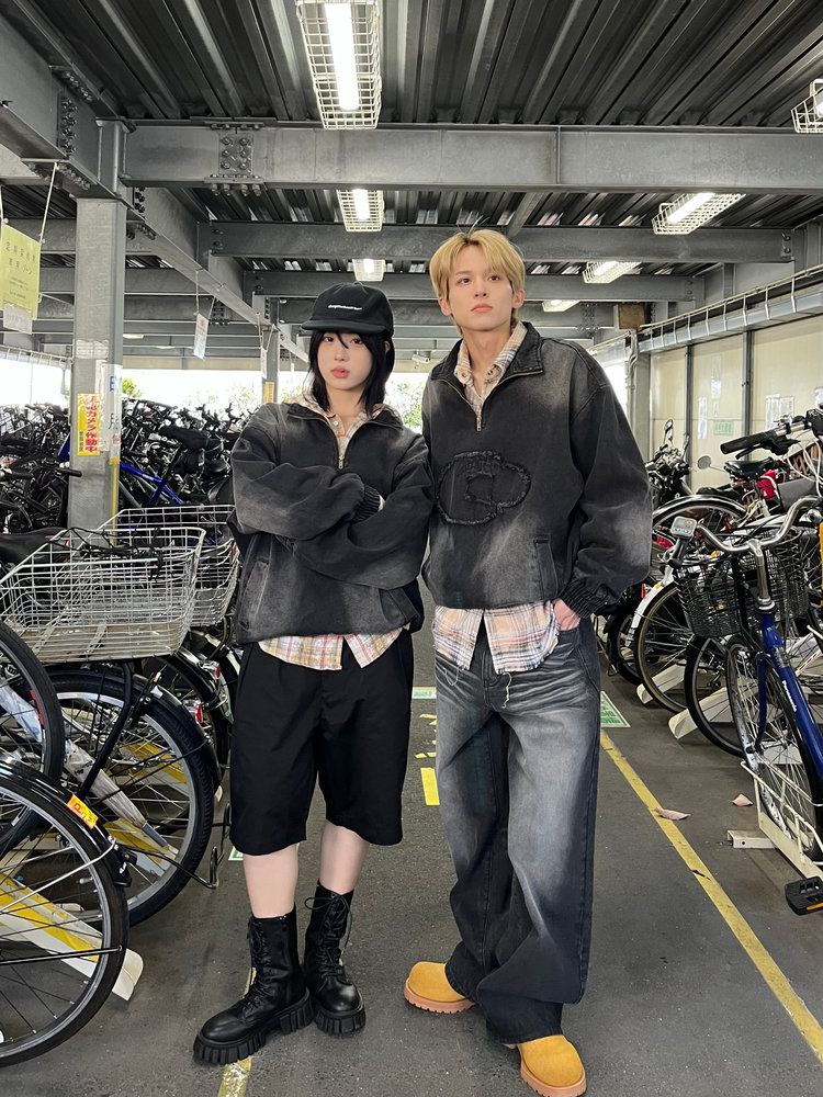 【10日以内お届け】 ウォッシュドブラックバギーデニム L2011