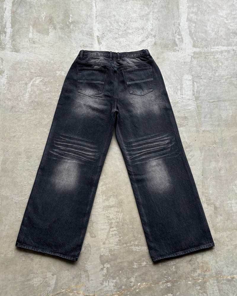 【10日以内お届け】 ウォッシュドブラックバギーデニム L2011