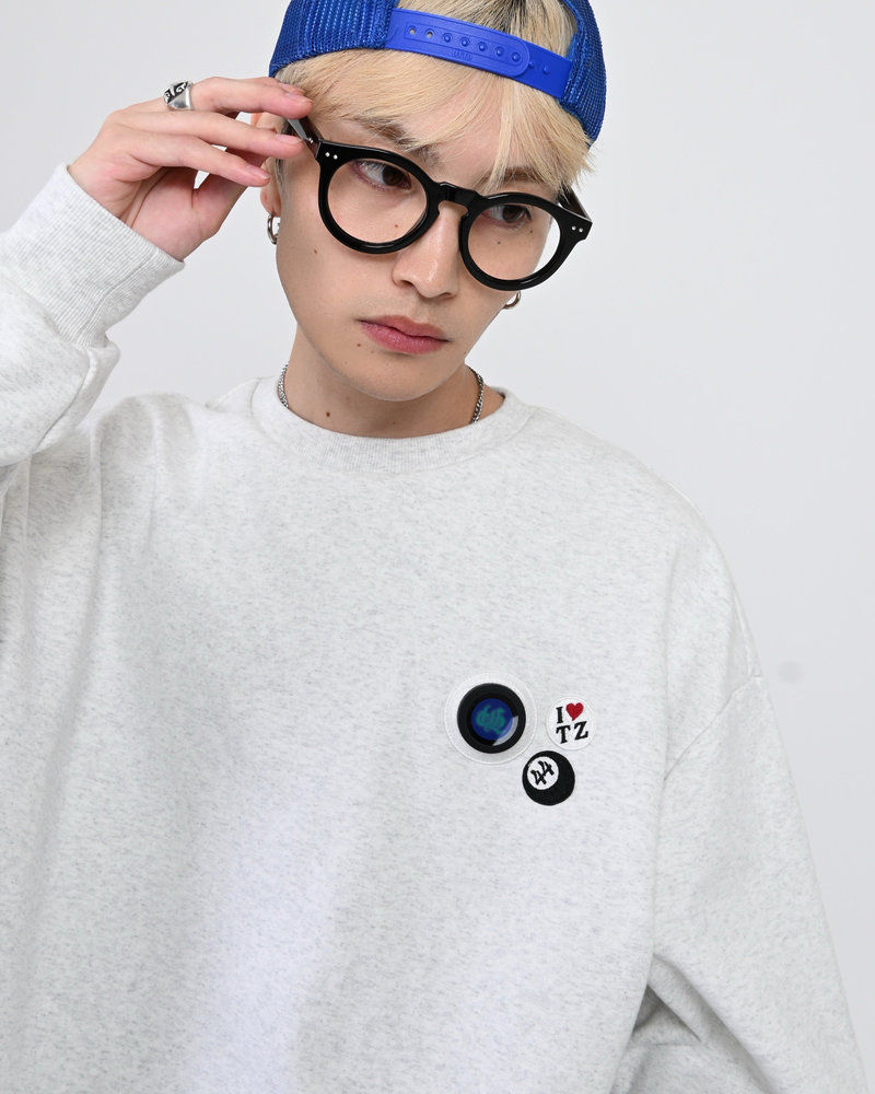 【10日以内お届け】デジタル缶バッジスウェット L2097