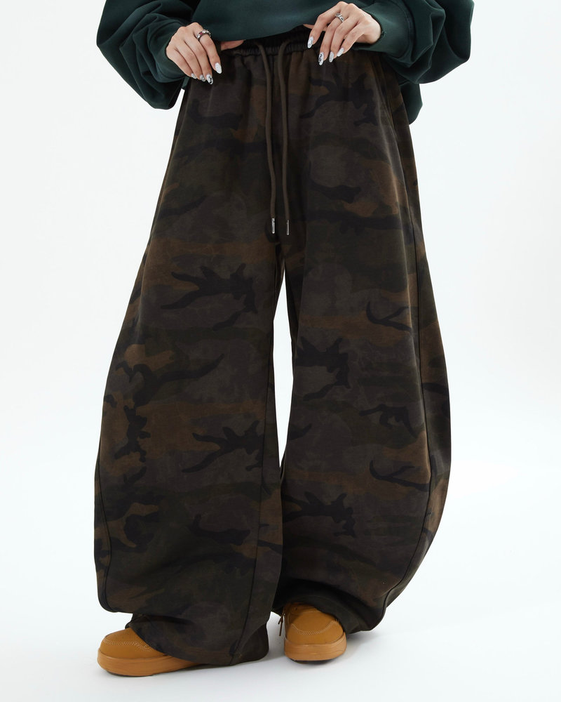 【10日以内お届け】カモフラバルーンスウェット L2203