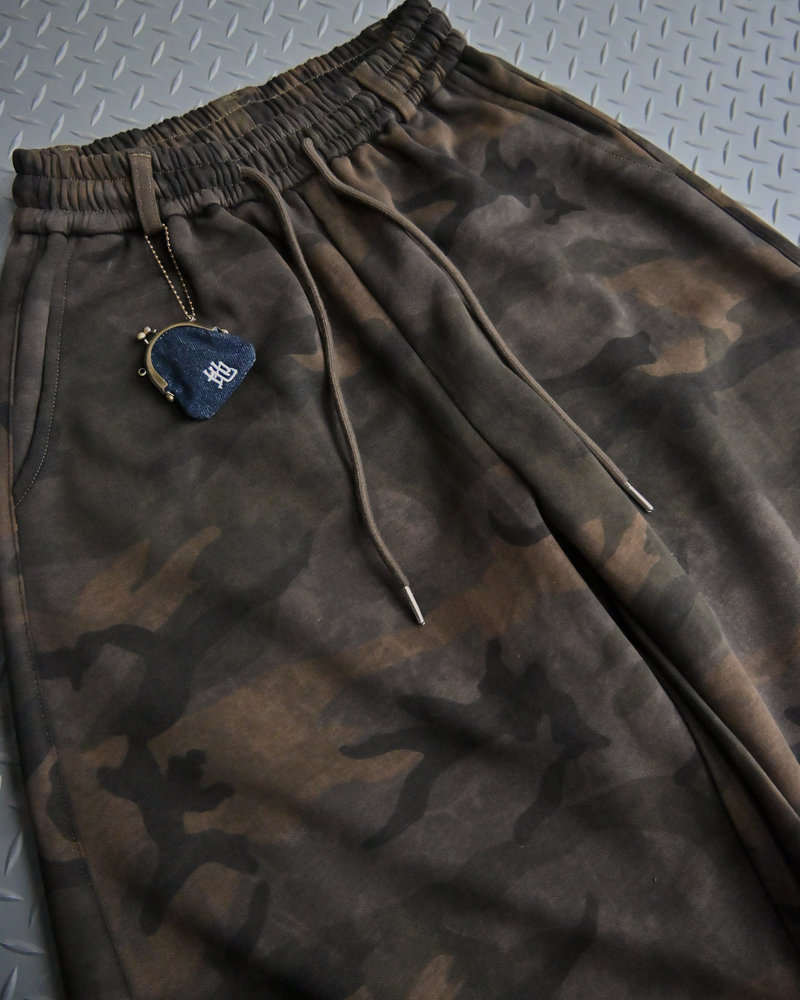 【10日以内お届け】カモフラバルーンスウェット L2203