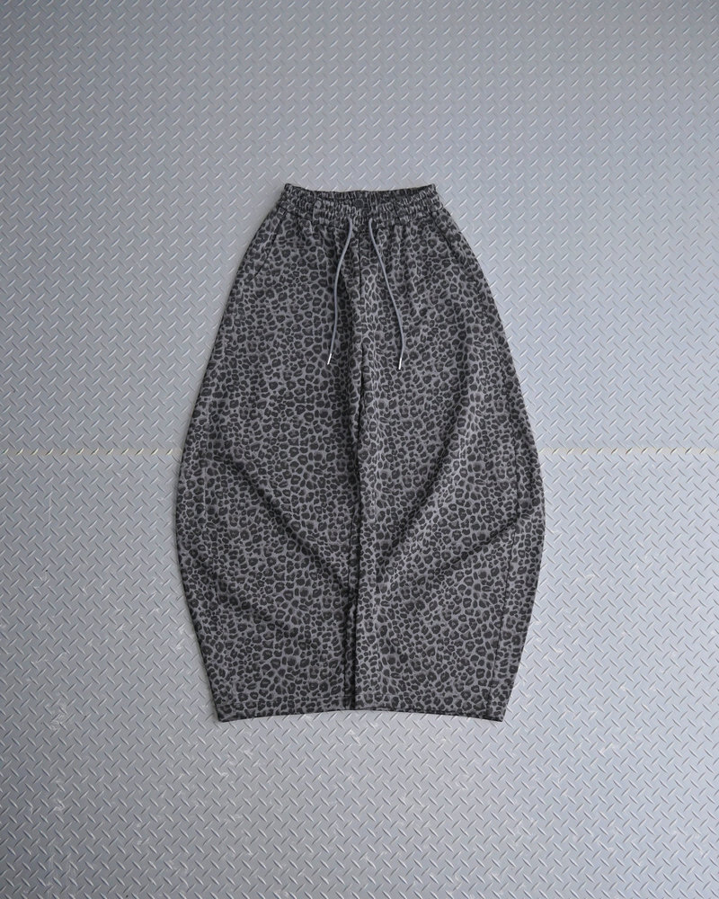 【10日以内お届け】レオパードバルーンスウェット L2204