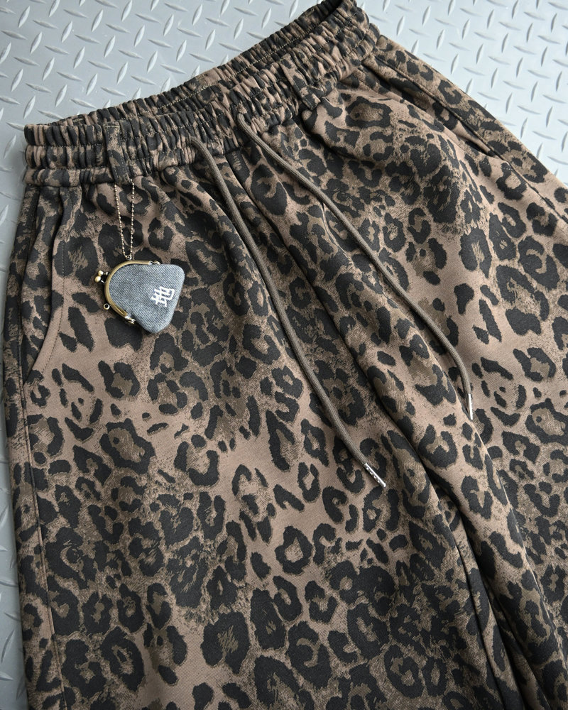 【10日以内お届け】レオパードバルーンスウェット L2204